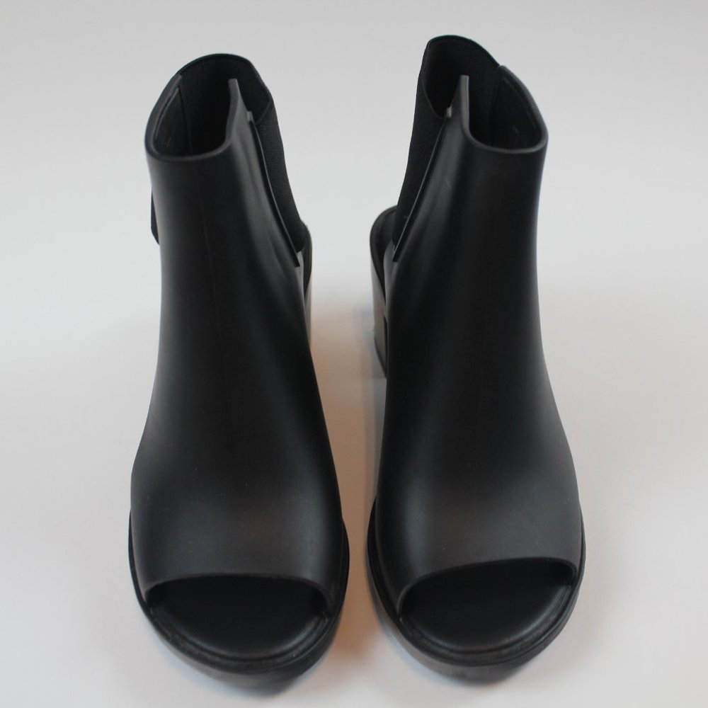 Melissa Black Dance Peep Toe Elastic Ankle Booties PVC Womens Shoe Size 5 - Picture 3 of 10